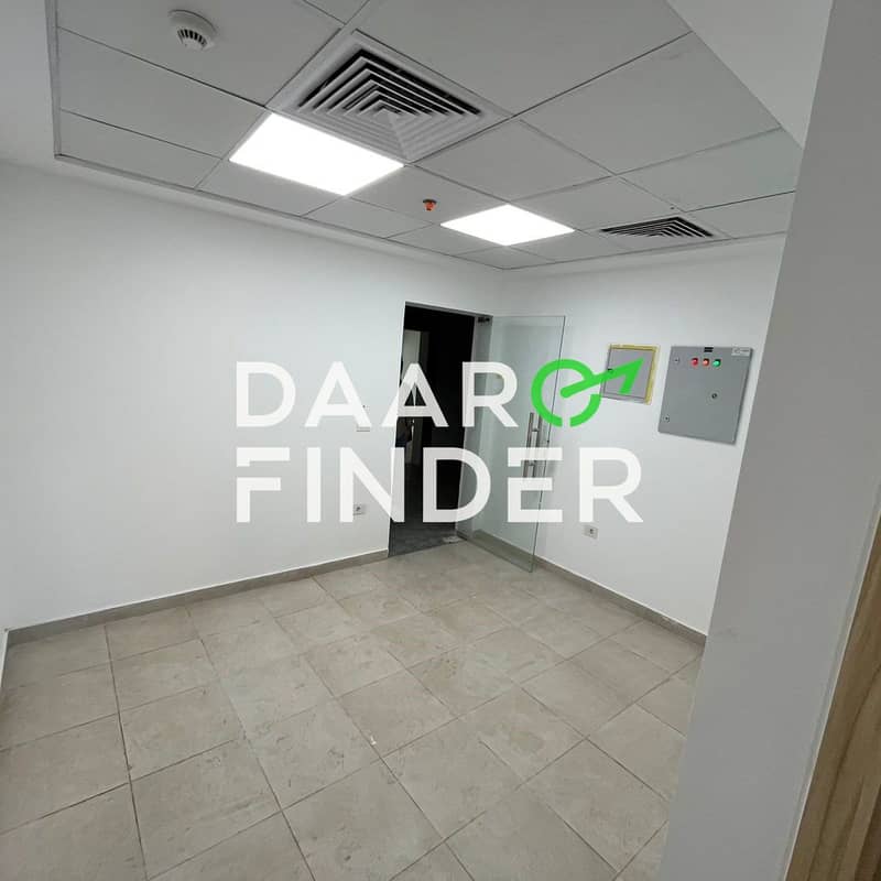 12 42773834-a93d-4810-81e9-0224f8454d01. jpg