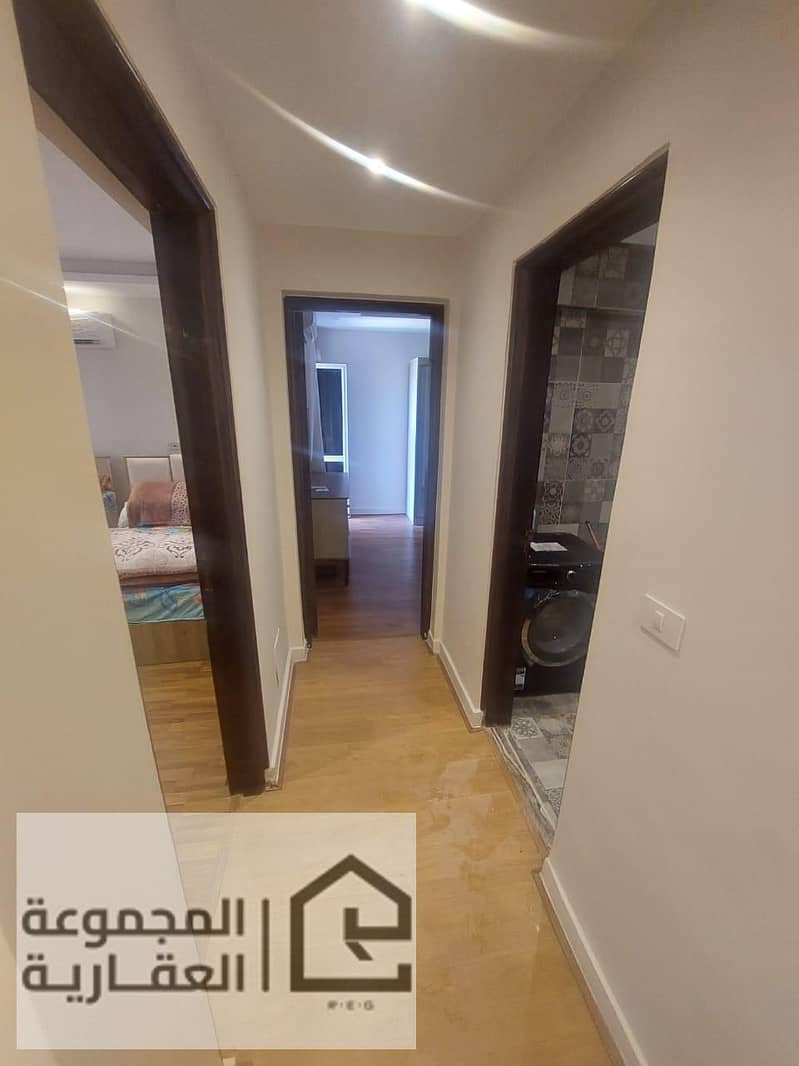 8 ed95d450-f23b-4171-8d0b-eed10df01fa3. jpg