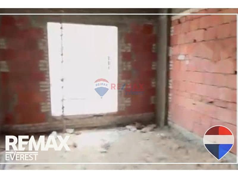 9 50abac21-f96d-4a0e-972f-9669276388f9_original (3). jpg