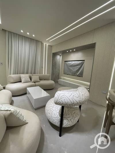 3 Bedroom Flat for Sale in New Cairo, Cairo - IMG-20250225-WA0028. jpg