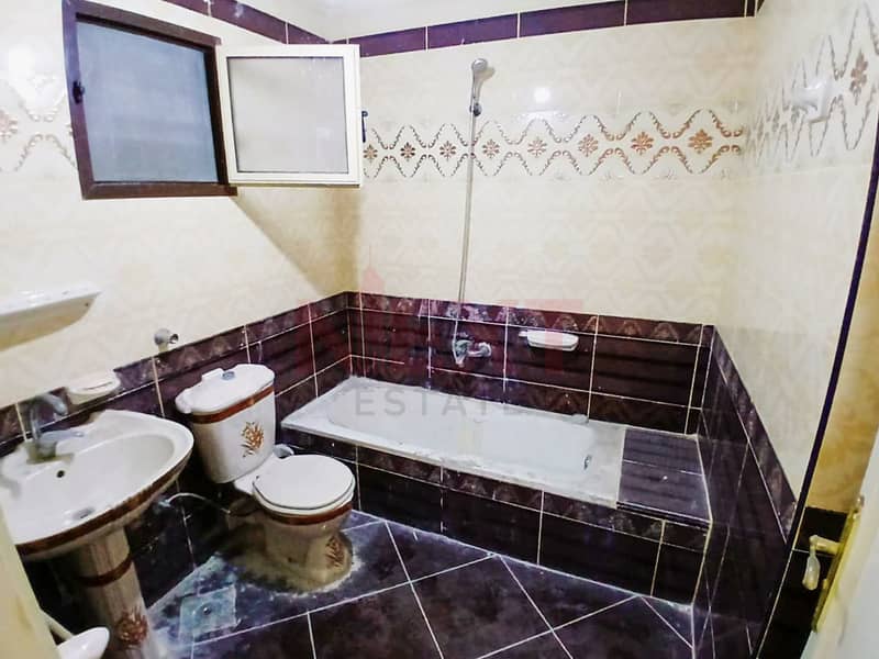 10 WhatsApp Image 2025-12-25 at 12.44. 41 PM. jpg