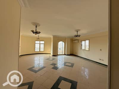 فلیٹ 3 غرف نوم للبيع في المعادي، القاهرة - 8. jpg