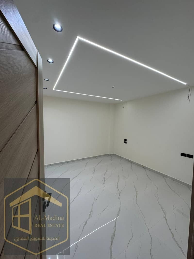 9 WhatsApp Image 2025-12-25 at 4.45. 09 PM (2). jpeg