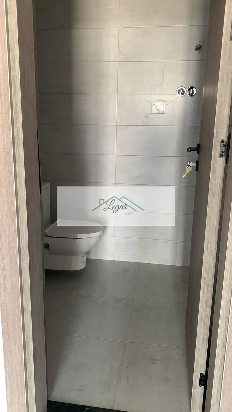 3 WhatsApp Image 2025-11-24 at 11.51. 55 AM(2). jpeg