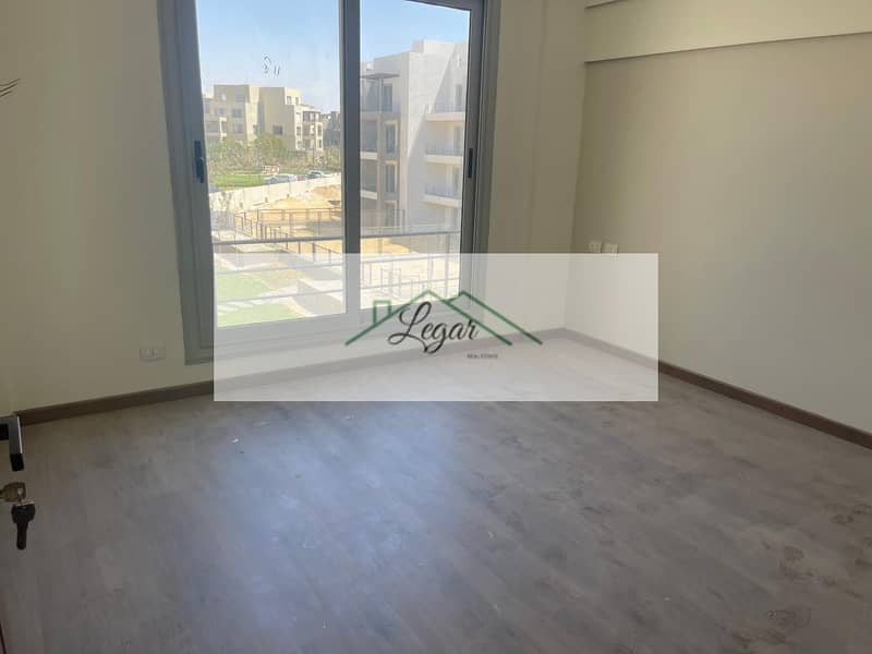 5 WhatsApp Image 2025-12-25 at 12.09. 26 PM (2). jpeg