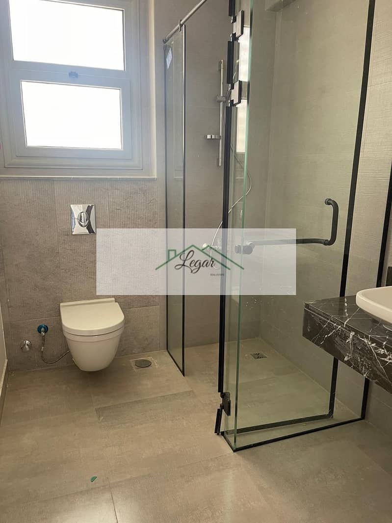 8 WhatsApp Image 2025-12-25 at 12.09. 25 PM (1). jpeg