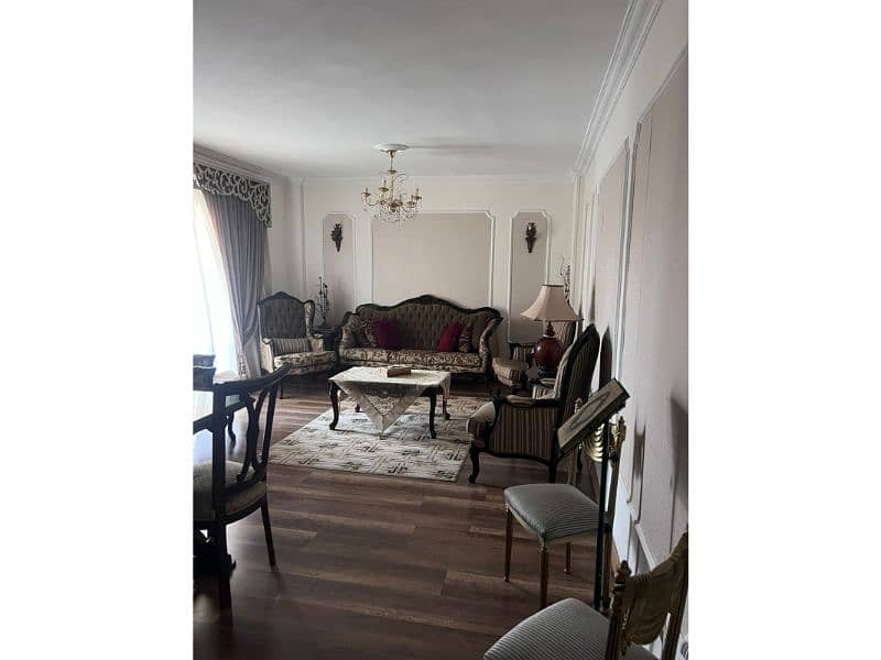 5 3cf78d2f-9fb6-4d38-92c3-d1a45032f6f8. jpg