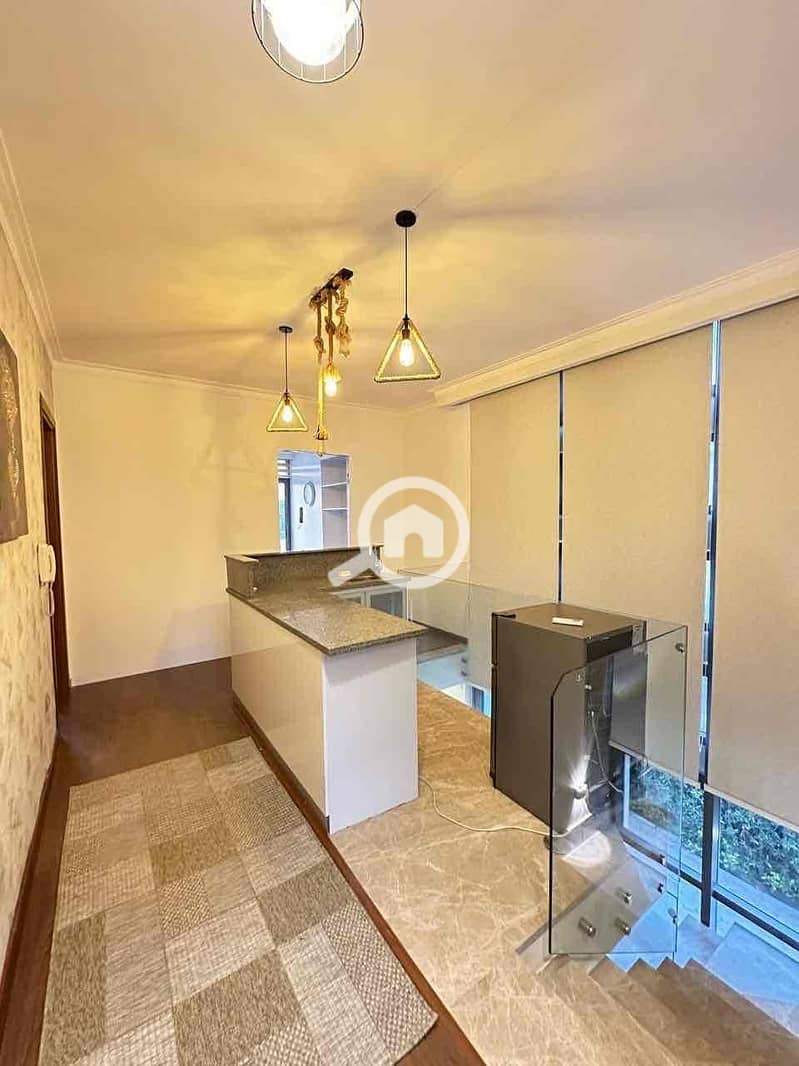 13 41b4a049-9151-4ff6-a456-1d490b7882af. jpg