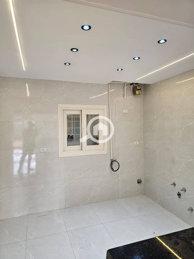 3 11b76b33-cf88-43e1-ab71-b599daa5ca25. jpg