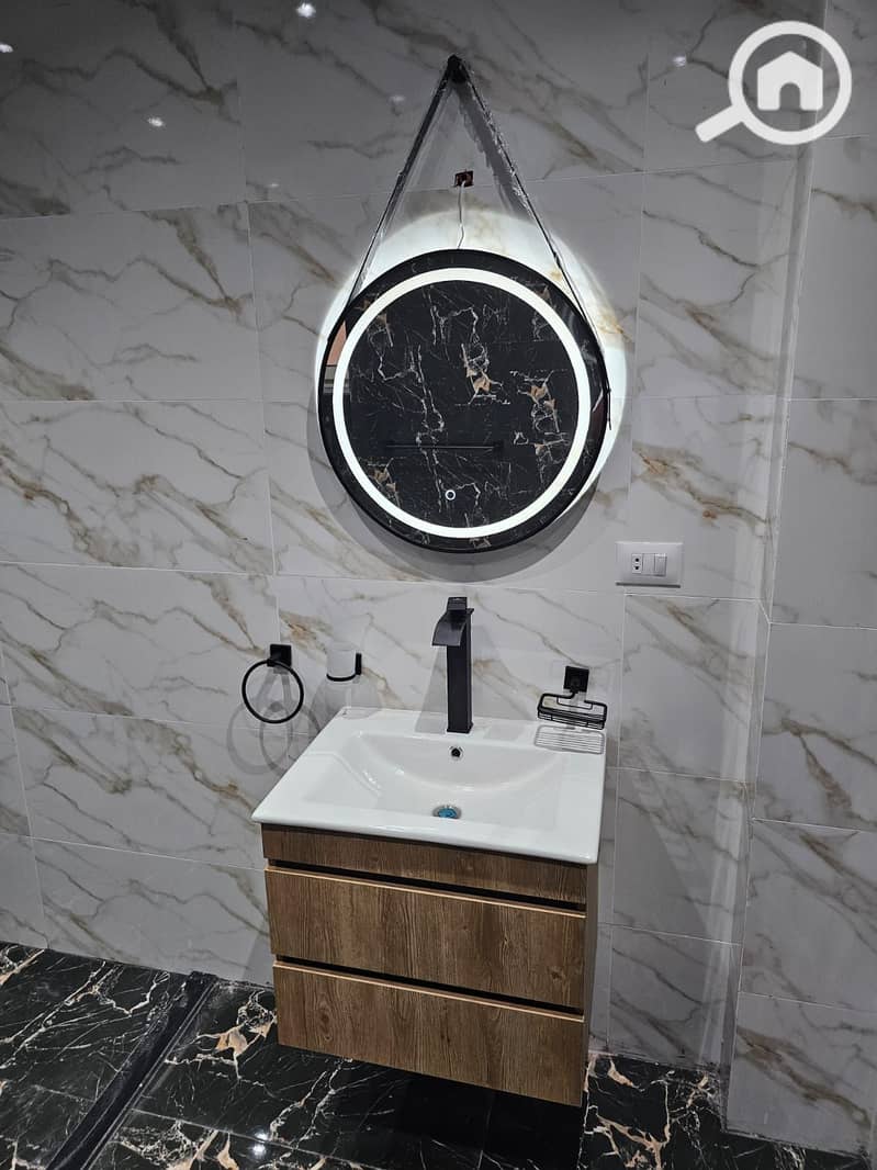 4 48a723c6-90fc-4cb6-a908-eb3d2bdf77ef. jpg