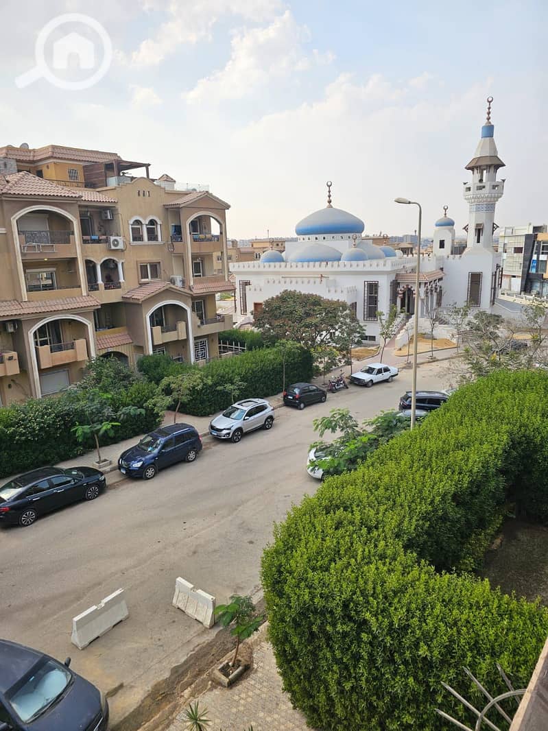 10 c4ab13b9-1273-4b1a-be75-bd9cd268f984. jpg