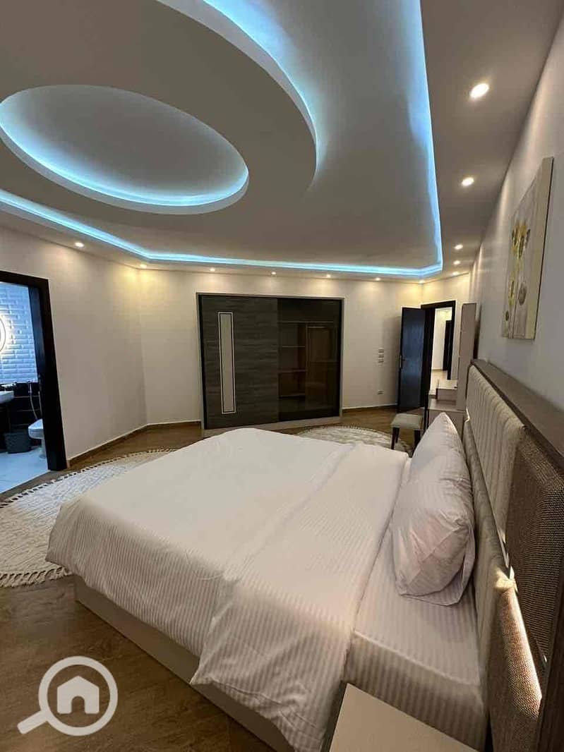 15 d6b4fec7-61e7-45ef-8580-05ffe8ec1c25. jpg