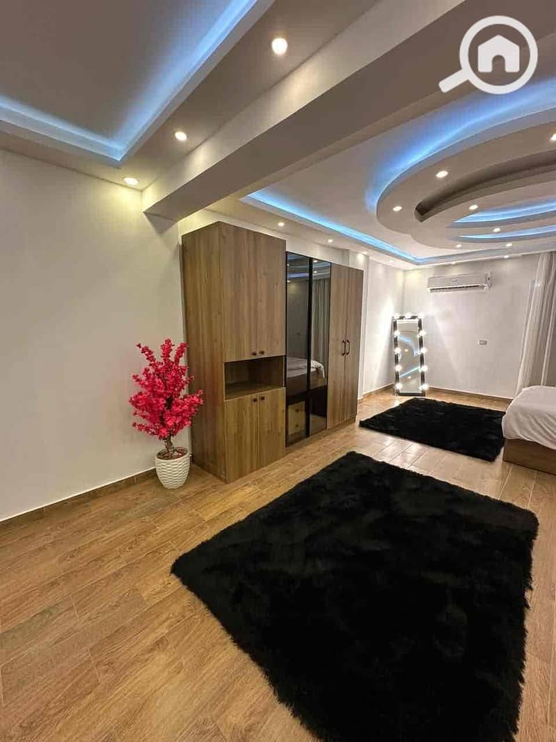 18 a15009c8-f802-44cb-bf4c-e552d16eff73. jpg