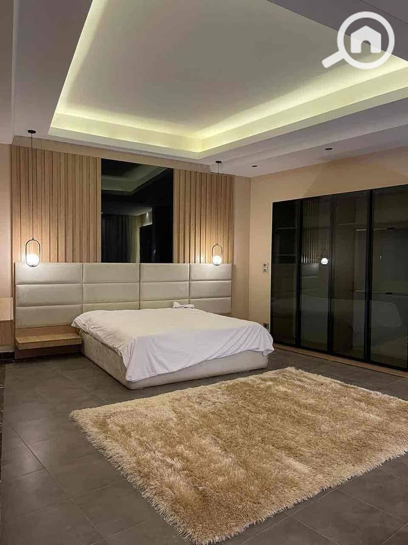 22 24070f26-3a88-4d5d-986d-40030eeb6d37. jpg