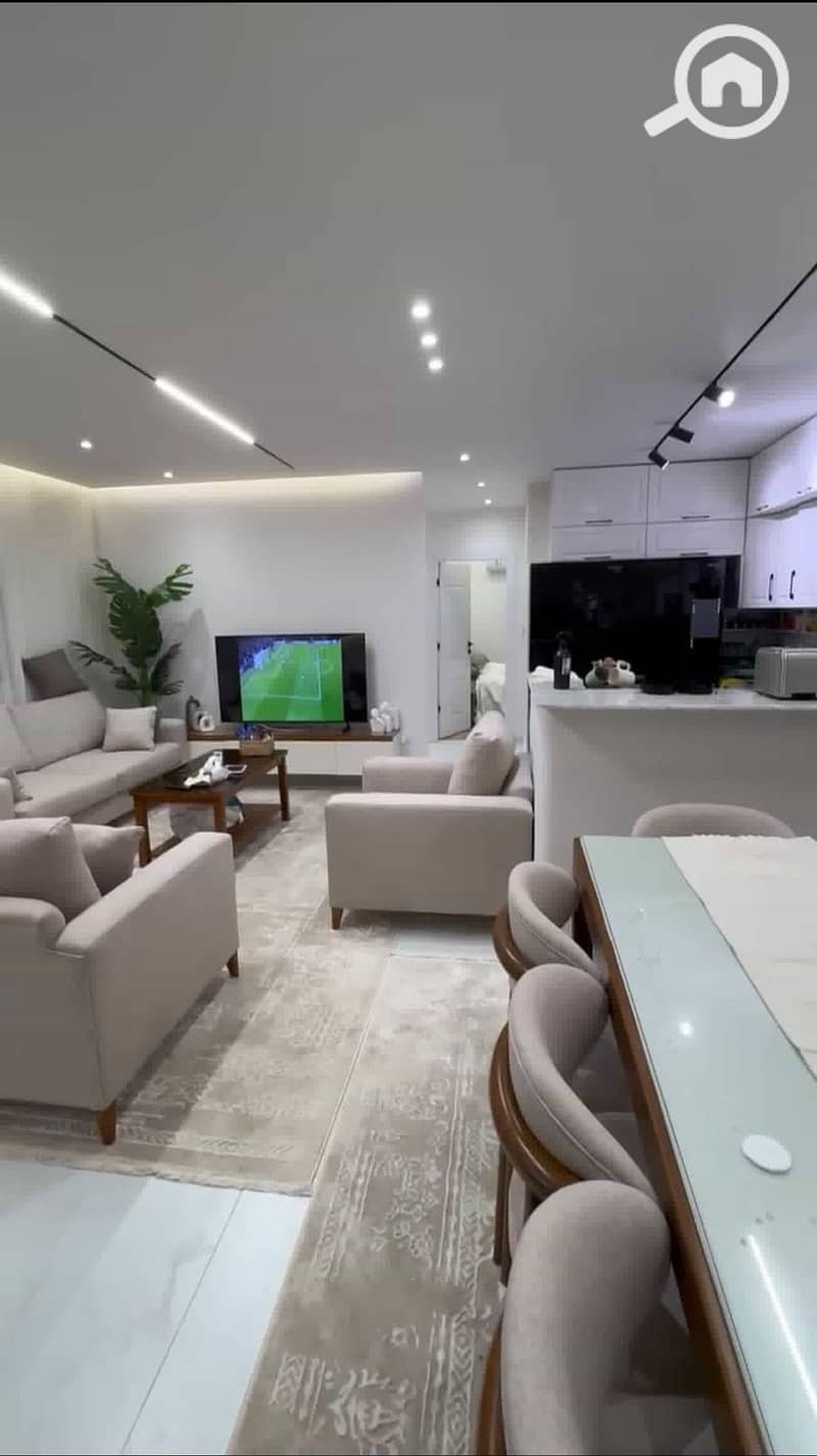 2 WhatsApp Image 2025-12-25 at 10.04. 35 PM. jpeg