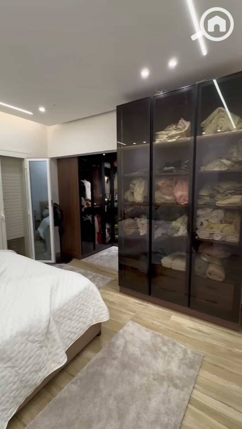 7 WhatsApp Image 2025-12-25 at 10.04. 29 PM (2). jpeg