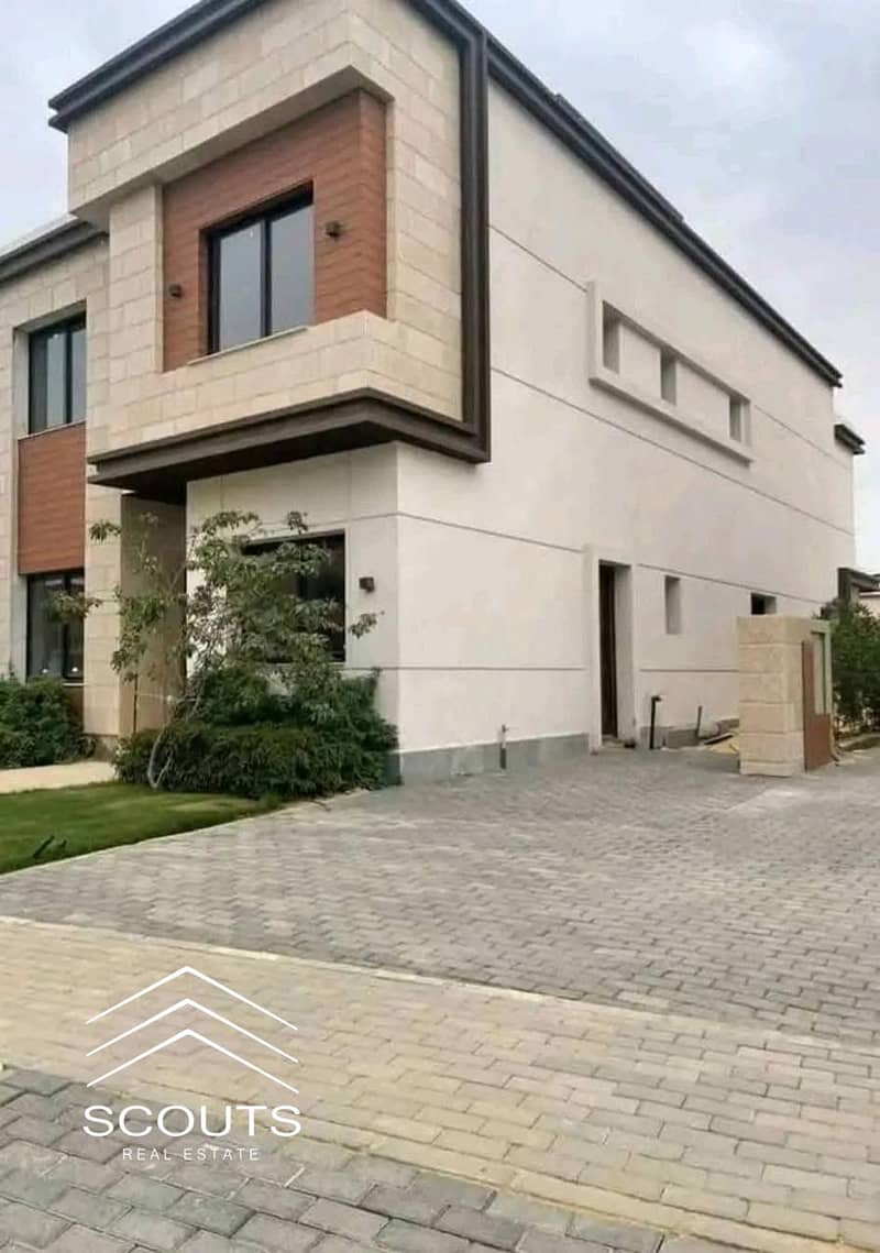 17 ff416688-d3f8-4663-a2e0-b5f47c276d15. jpg