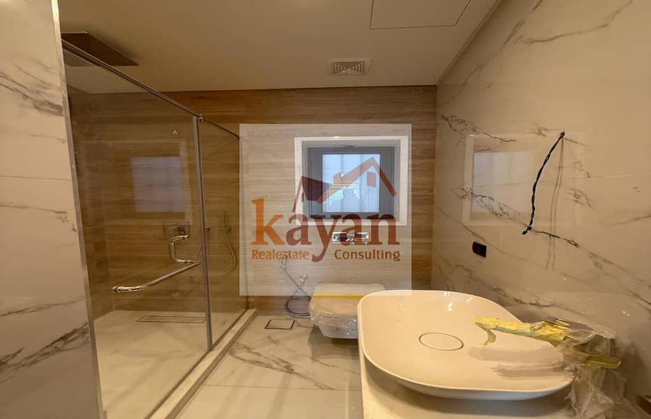 8 224cb55d-a741-45e9-8aea-21082c1f44f8. jpg