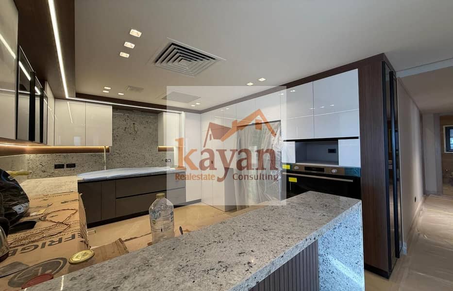 10 9183aad0-153d-4f63-bf6f-e2901c7b27f0. jpg