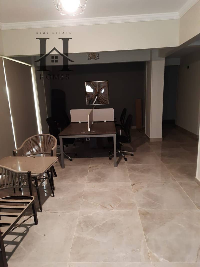 5 WhatsApp Image 2025-12-25 at 10.12. 18 PM. jpeg