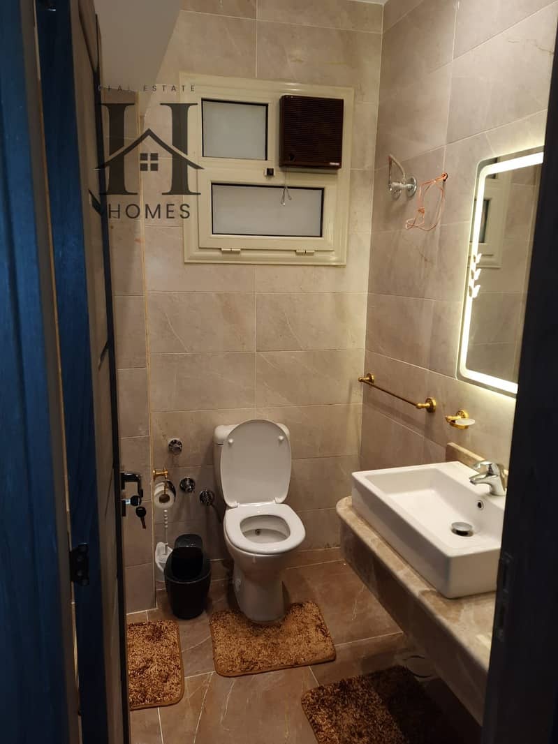 10 WhatsApp Image 2025-12-25 at 10.12. 18 PM (5). jpeg