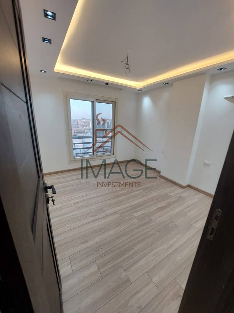 8 WhatsApp Image 2025-12-25 at 4.54. 59 PM (1). jpeg