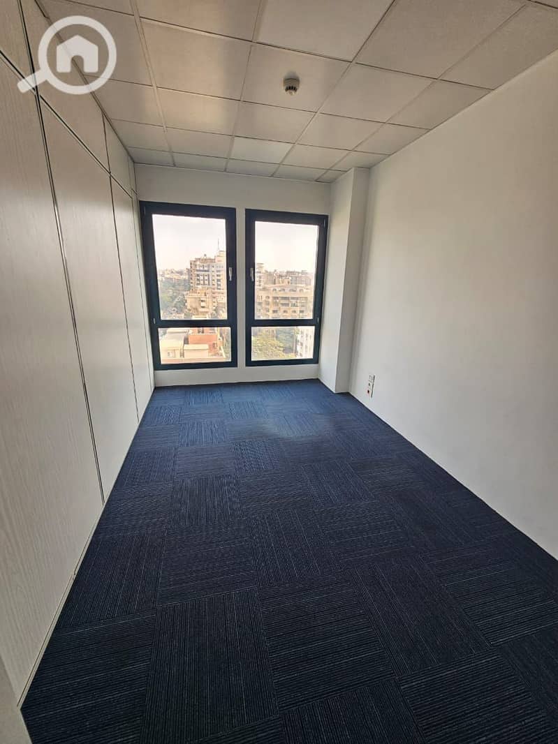 5 WhatsApp Image 2025-12-25 at 11.31. 06 PM (1). jpeg