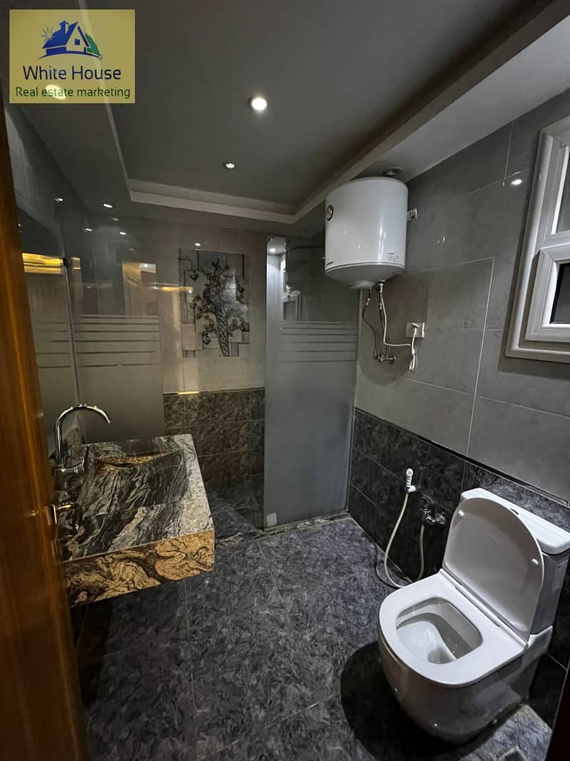 15 bba1d9ea-0bf5-42c7-ba02-b8e9dda03f68. jpg