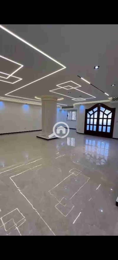 3 Bedroom Flat for Sale in Laurent, Alexandria - 1000409011. jpg