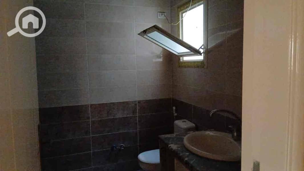 8 45abf4ca-e021-4e06-9b40-6ffa52739fd1. jpg