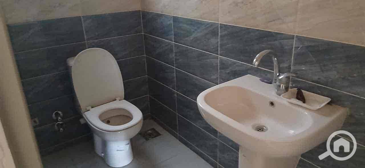 10 7e4e46ca-fa6e-41ae-8b9c-8ef068e036d5. jpg