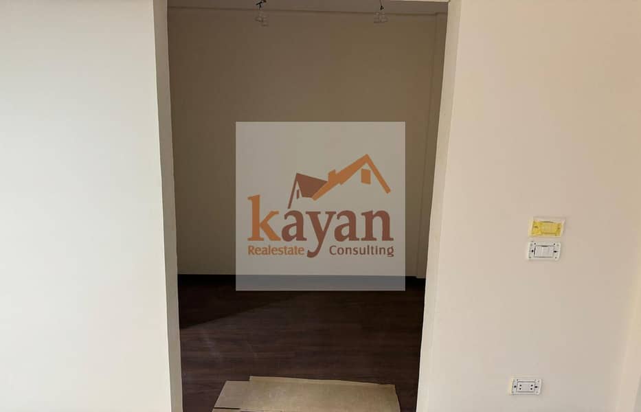 8 111363b5-3f9d-4fcb-95ec-f13e5b52bd98. jpg