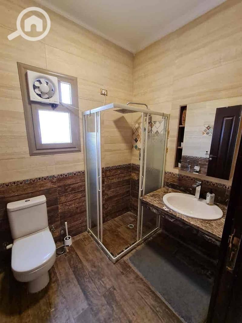 14 dc5cc6f0-a83a-4a2f-b787-c769a50674b5. jpg