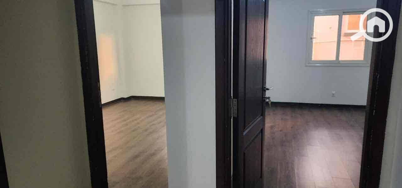 13 f6cc9016-a2c3-4705-8fbf-3b4df35eb950. jpg