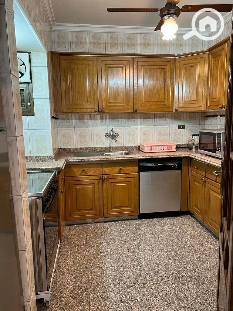 3 314180fc-b359-423d-b356-fa63e5c695e2. jpeg