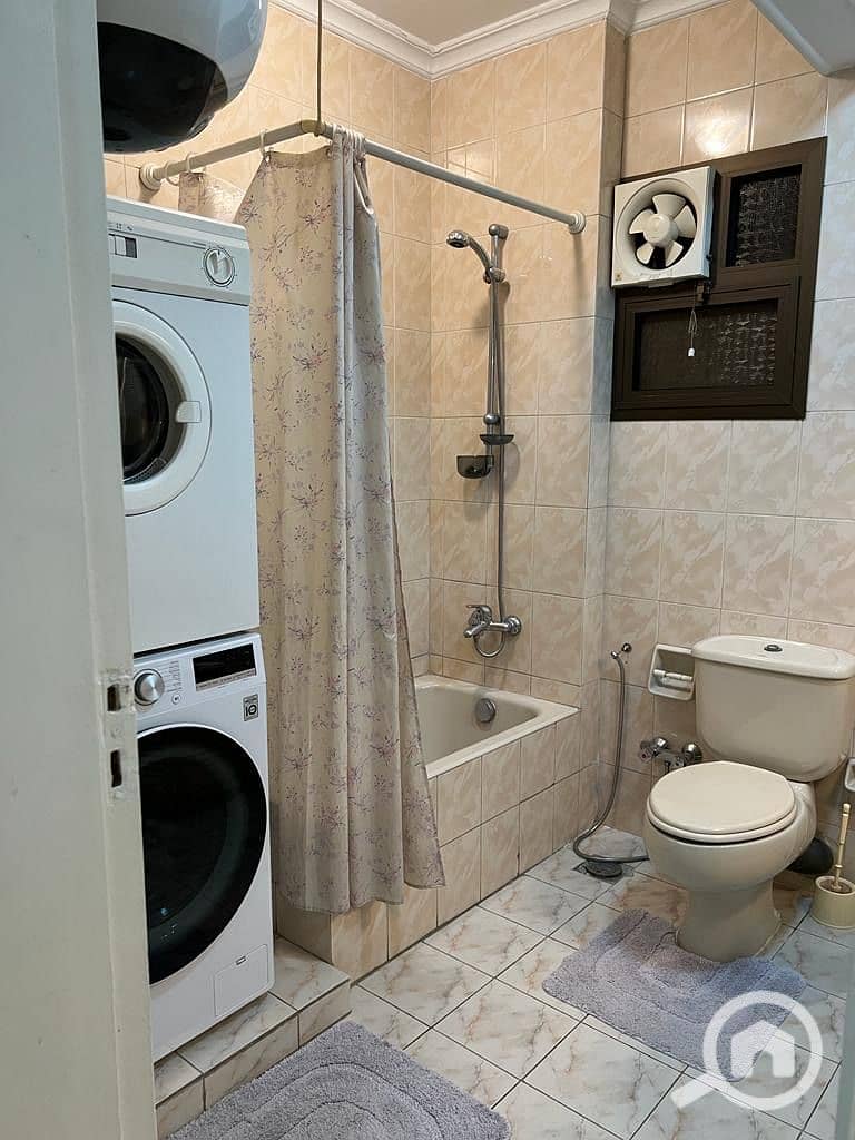 6 1acb91b8-4eac-4e60-9285-c38d720b83f0. jpeg