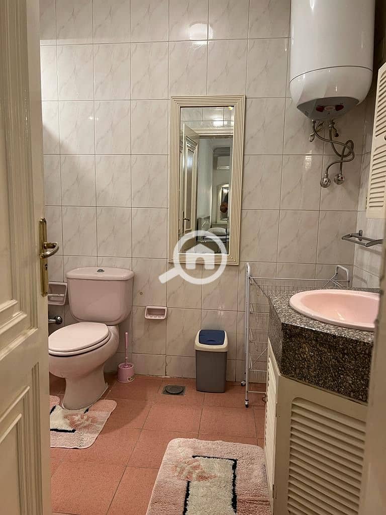 7 492df567-32e9-4f99-8fe1-ccd58f603af6. jpeg