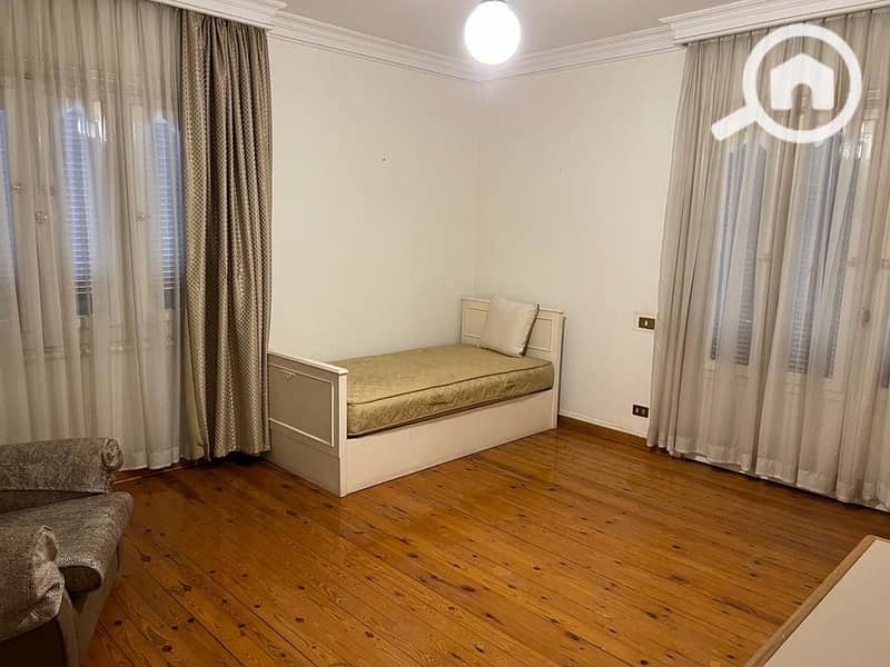 8 d42d52bf-5376-40e3-ad17-561541210655. jpeg