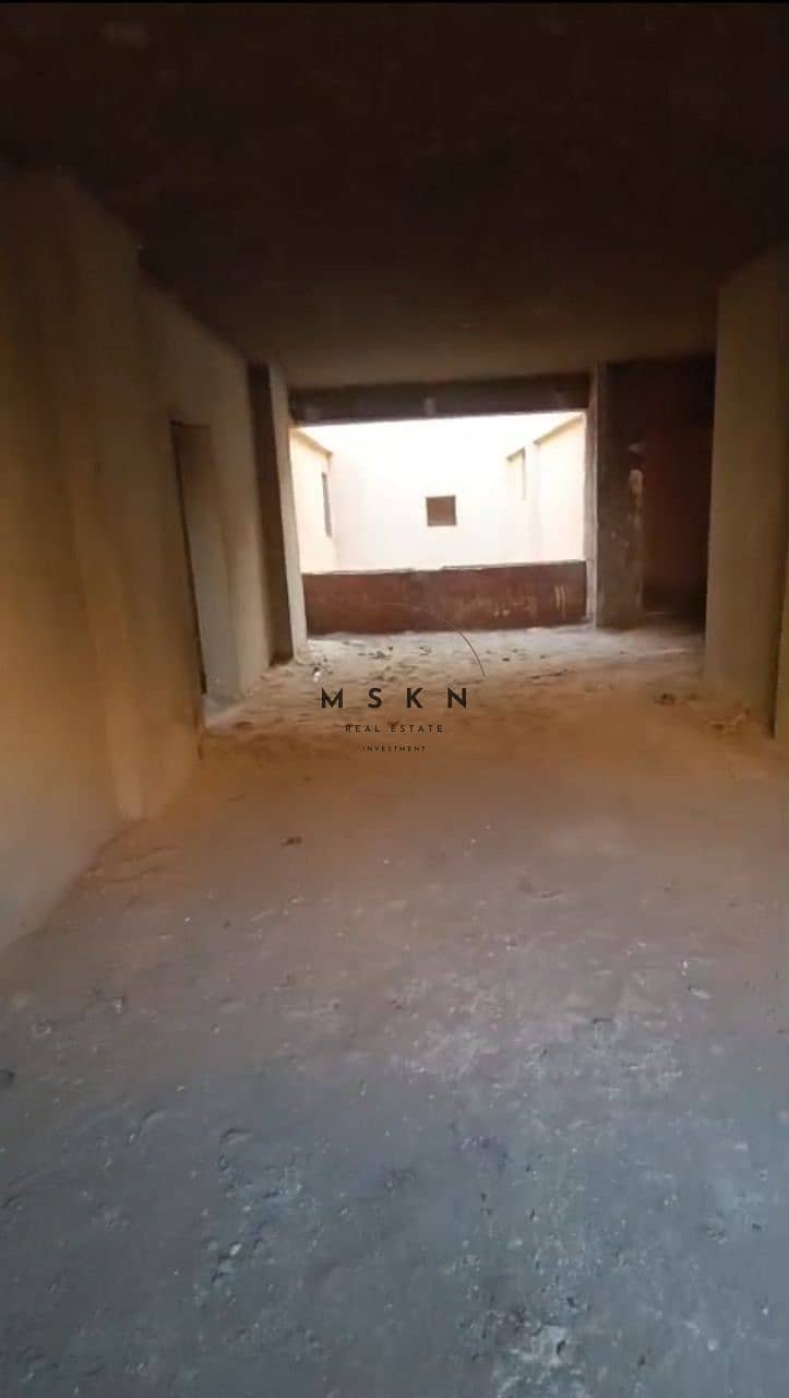 2 IMG_293BA7E15902-5. jpeg