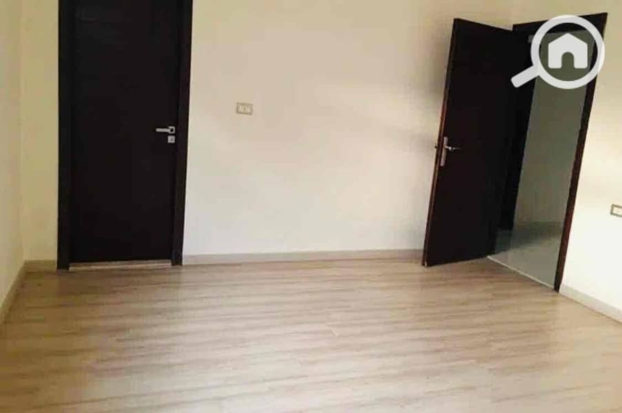 2 ae474cf9-76c8-4072-8c57-1f69eefb9c95. jpg