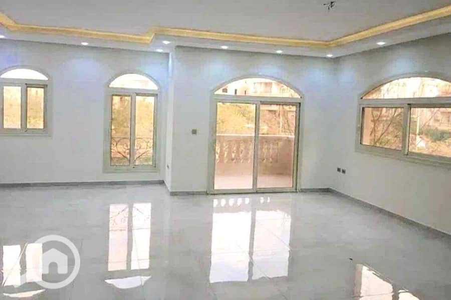 4 e936df56-65e0-473e-afd1-f9900c00477a. jpg