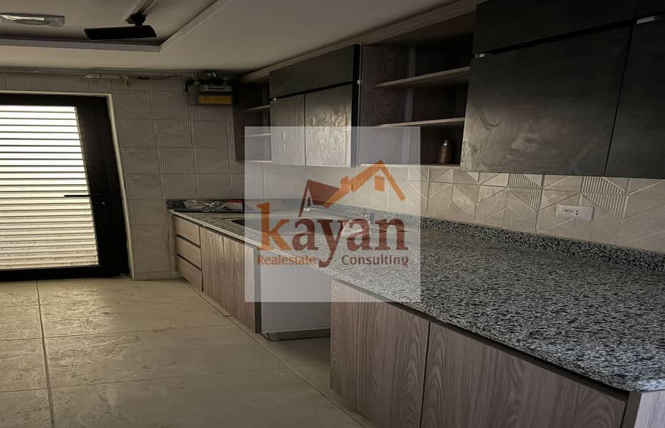 2 92e96e8b-2a4e-440f-b65c-6e437fe2c862. jpg