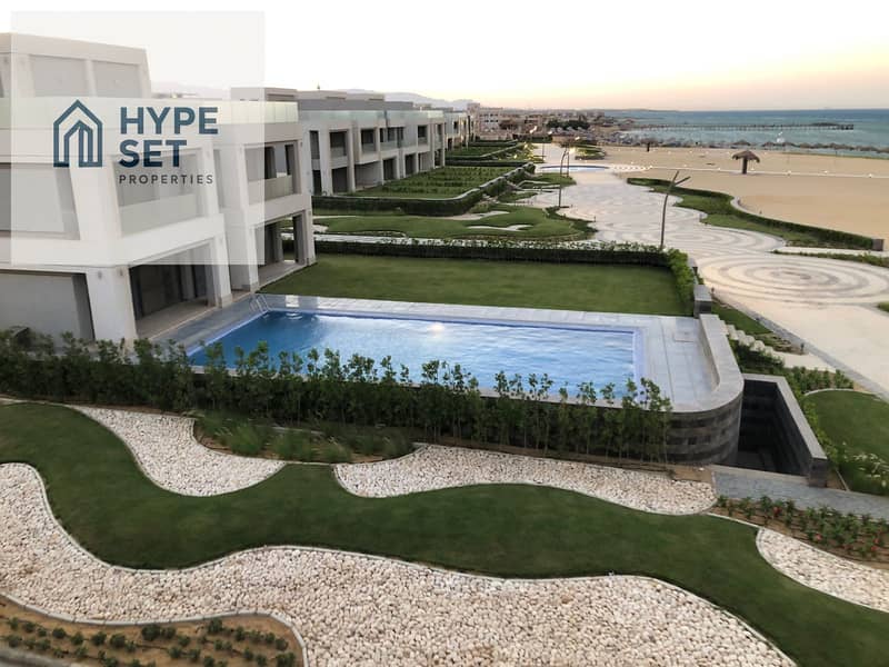 4 daf54b46-2752-4567-85da-1130e2f4aafb. jpg