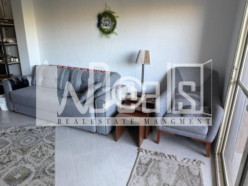 10 6e08ba45-2c61-45e3-8f20-47fe74b931c7. jpg