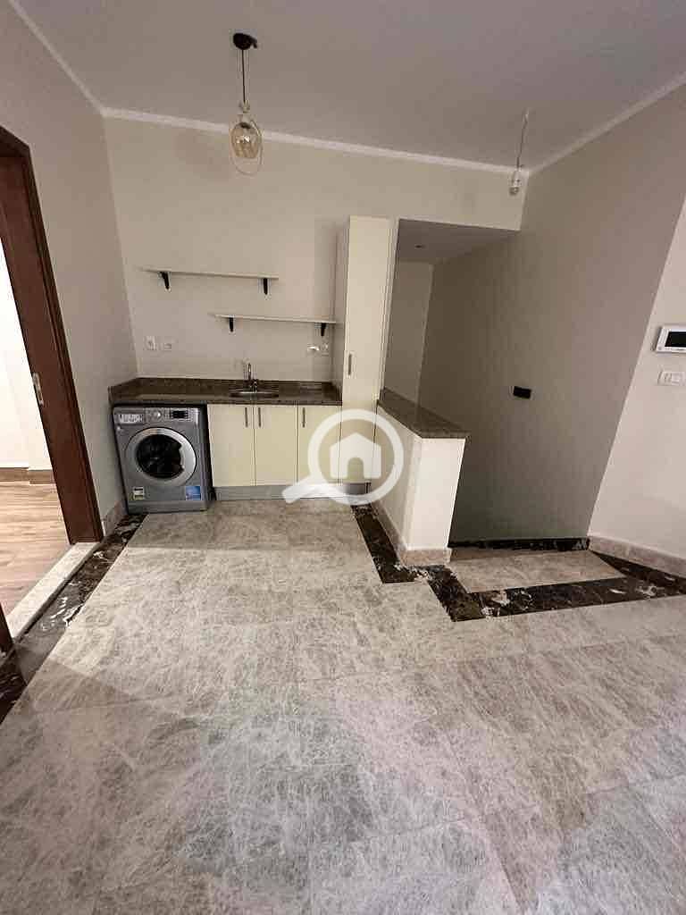 5 145c7414-8dda-47ca-8c46-f5cb82897e6c. jpg