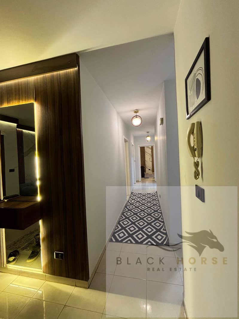 5 069fb117-3039-461c-972a-7cfd7c44185f. jpg