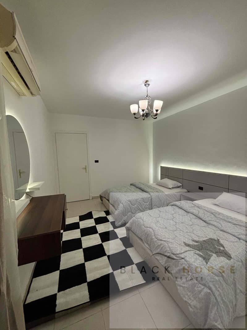 6 fc81bada-a474-4038-ae66-333a54493961. jpg