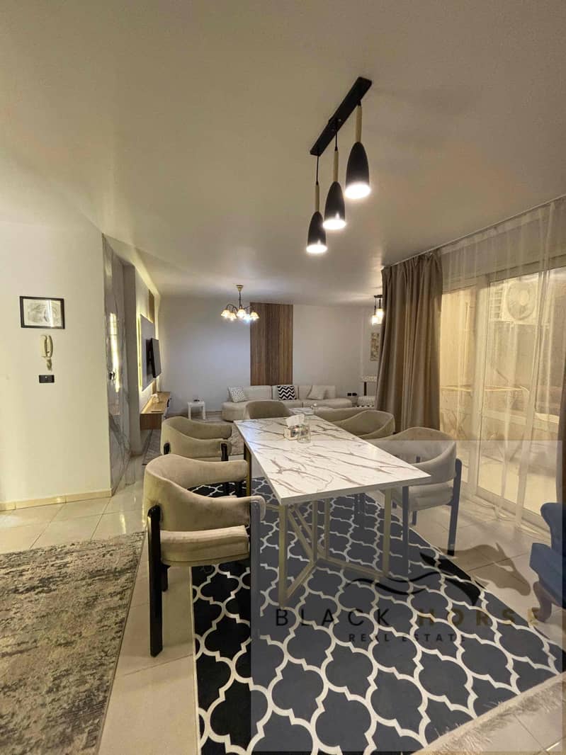 9 cdf5ada0-bd45-4311-bbd3-174e58c0fb70. jpg