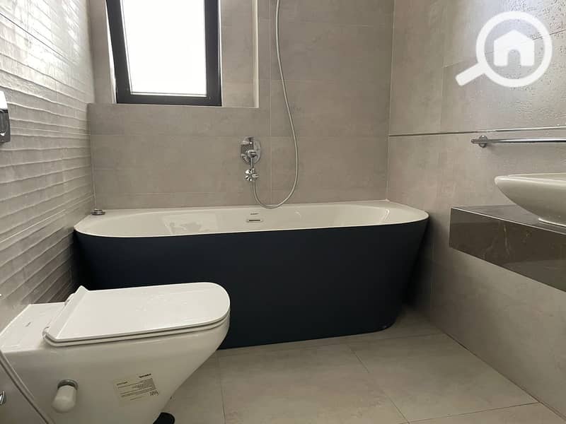 10 WhatsApp Image 2025-12-24 at 2.57. 07 PM. jpeg