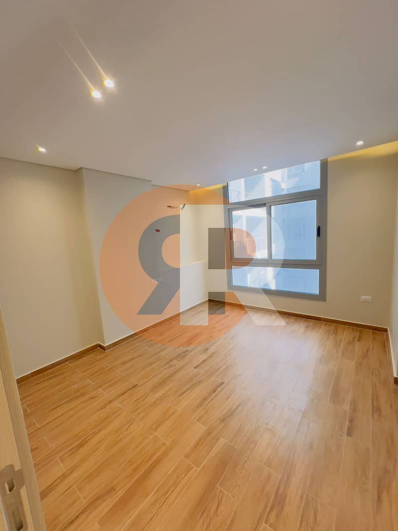 4 WhatsApp Image 2025-12-25 at 1.26. 43 PM. jpeg